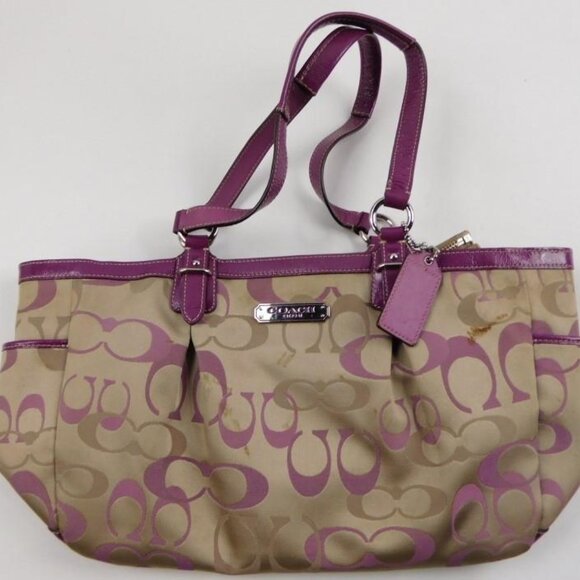 Coach Signature Optic Gallery Tote Bag - Picture 2 of 6